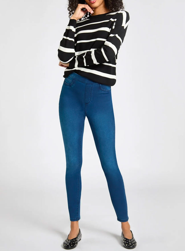 Essential Denim High Rise Blue Black Jeggings